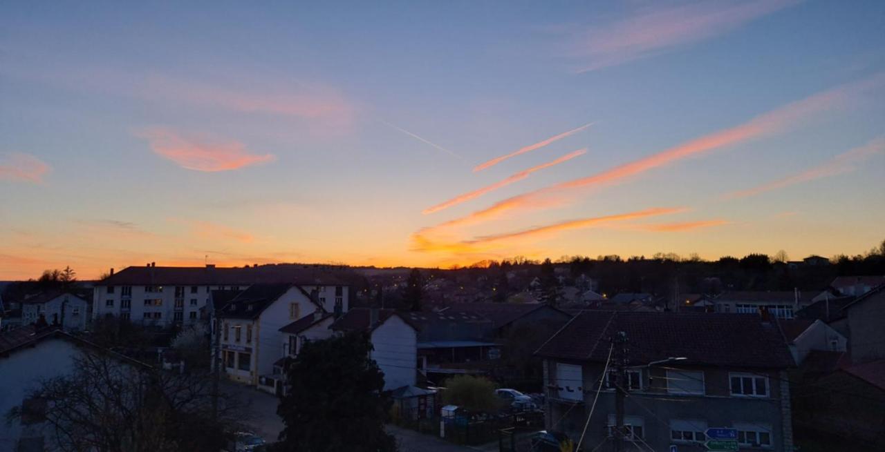 Chez Les Poilus Apartment Verdun-sur-Meuse Екстериор снимка